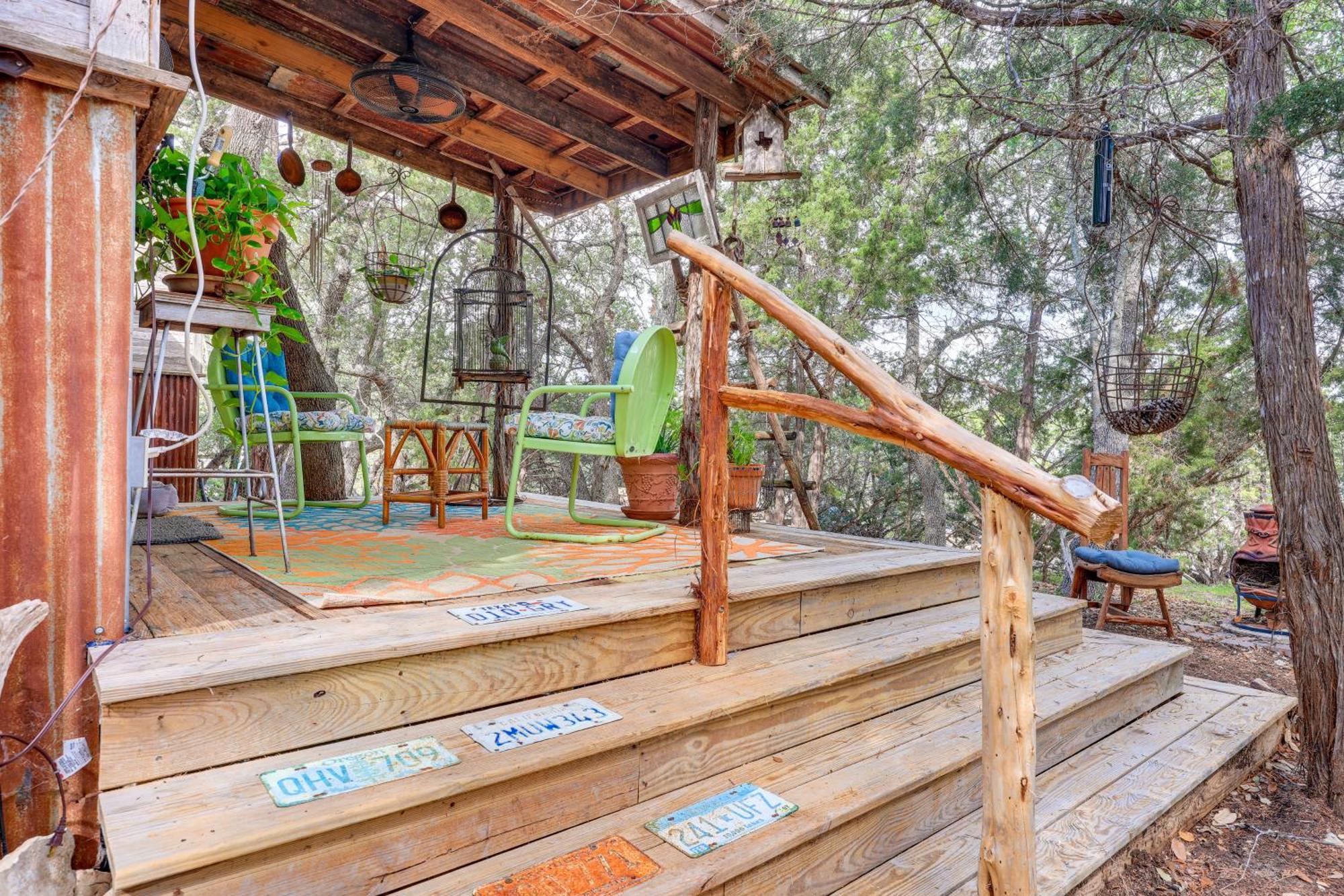 Pet-Friendly Wimberley Cabin With Fire Pit And Hot Tub المظهر الخارجي الصورة