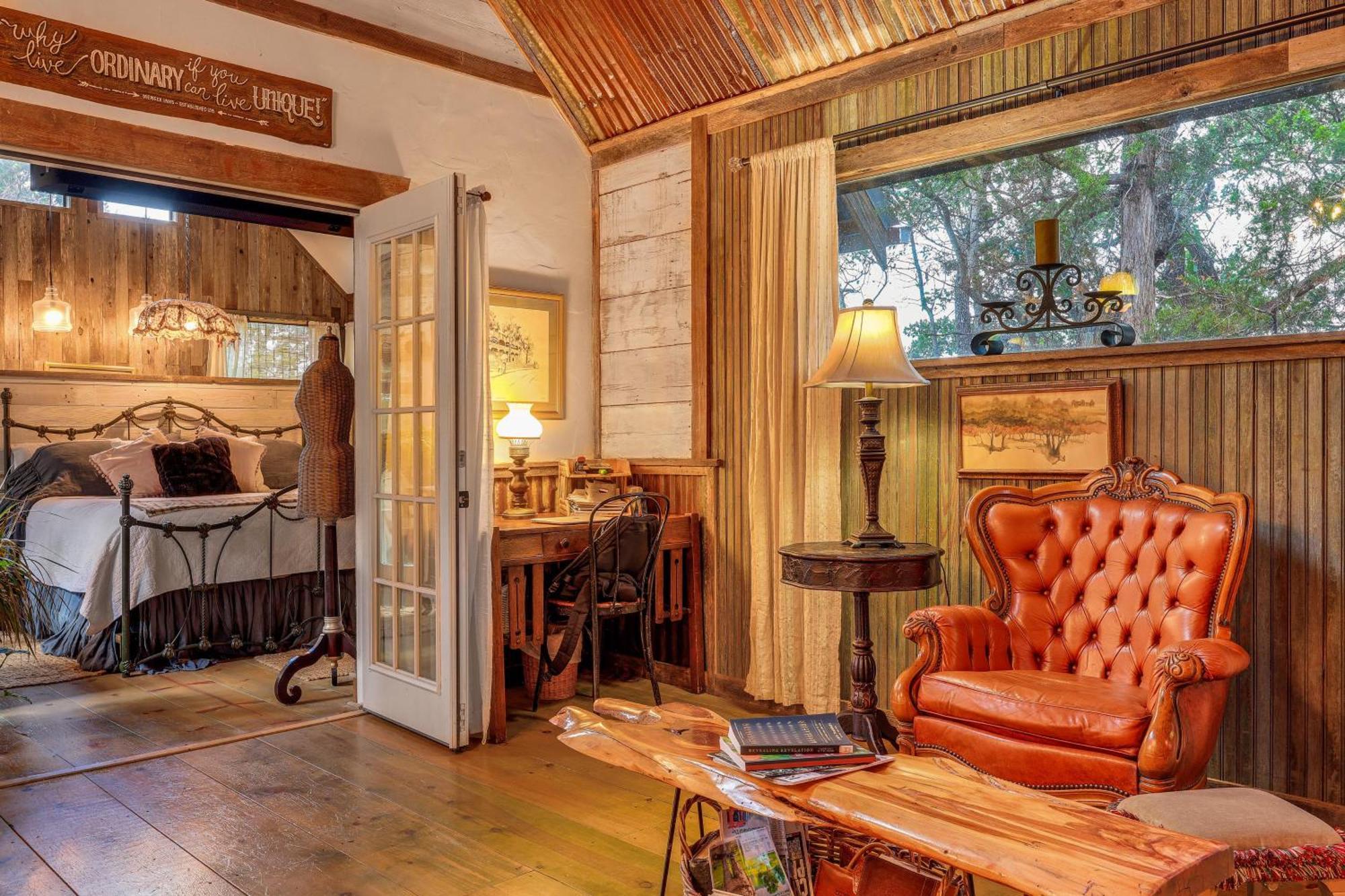 Pet-Friendly Wimberley Cabin With Fire Pit And Hot Tub المظهر الخارجي الصورة